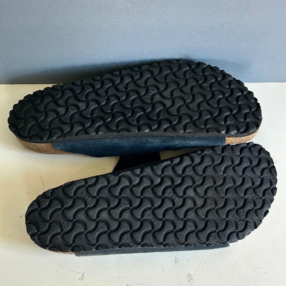 Birkenstock Arizona Sandals Men's 12 / 45 L14 Soft Footbed Navy Suede